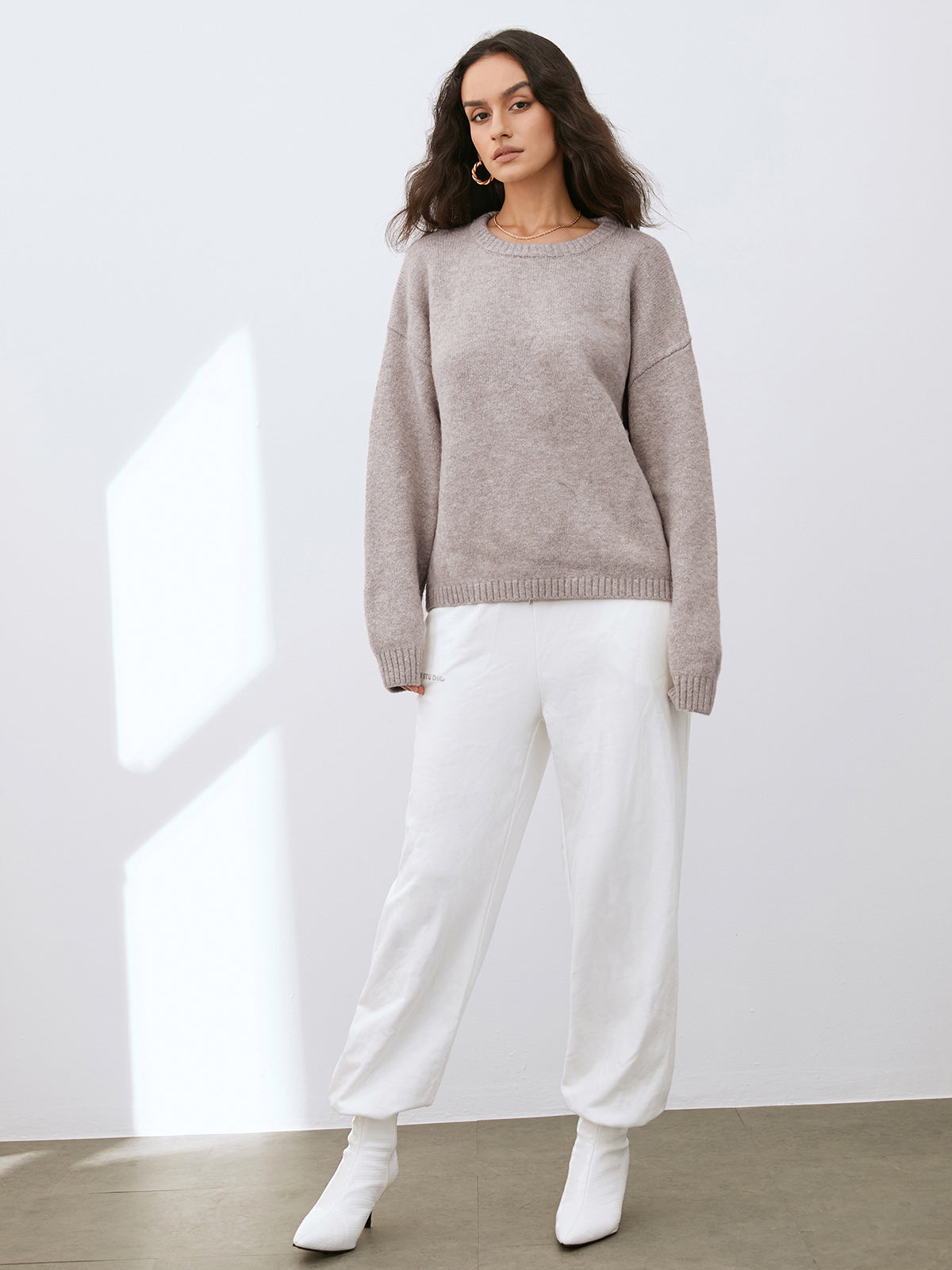 ALENA™ | relaxed fit crew neck knitted sweater